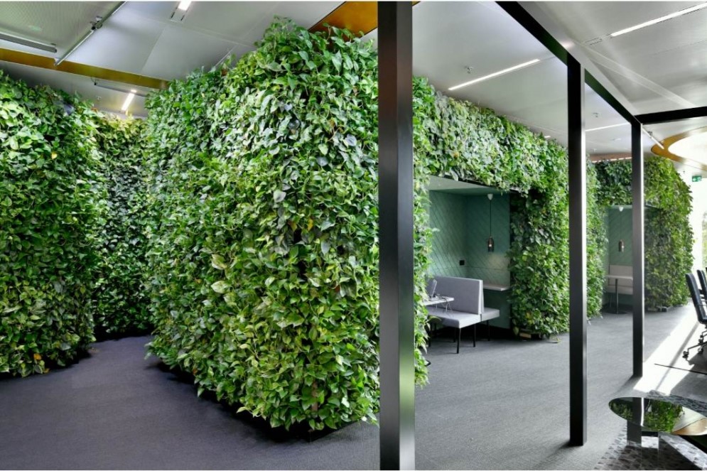 NextGen Living Walls can be used on small and large project, and even around corners